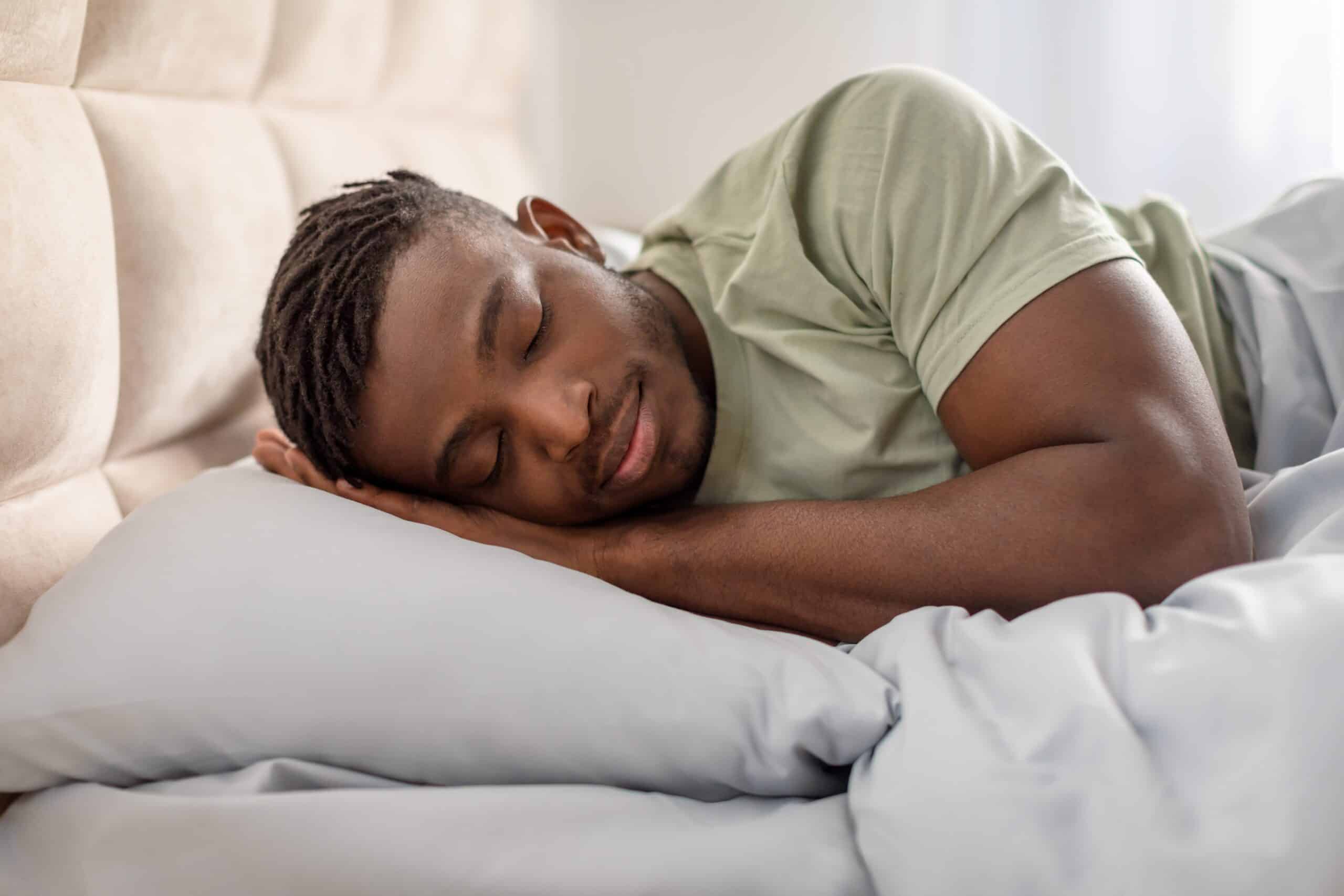 Quelle est la dimension d'un lit simple ?
